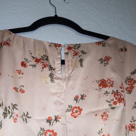 Rihoas Blush Pink Floral Sateen Midi Dress Size Medium - Picture 8 of 8